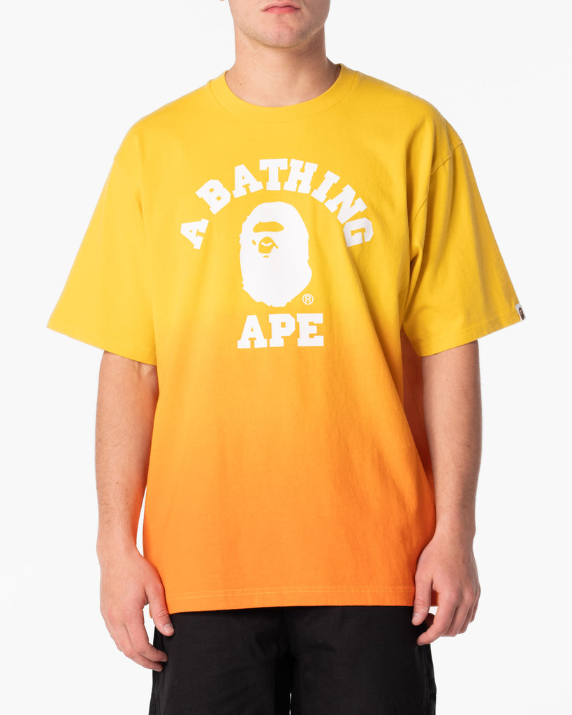 BAPE - COLLEGE GRADUATION RELAXED FIT TEE M – UNKNWN